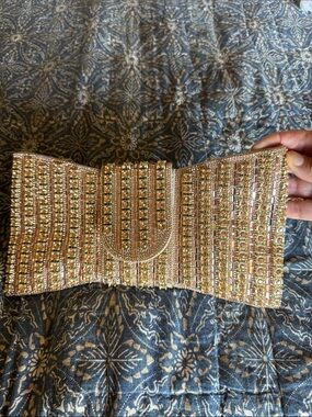 Most Wanted NEW Gold Crystal Bow Evening Clutch with shoulder chain, zip closure